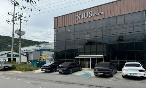산업안전 기준 충족하는 니어스 도장부스 시스템